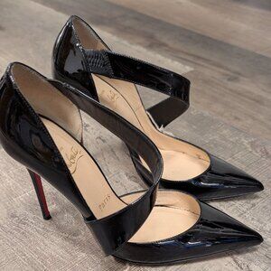 Christian Louboutin patent pump size 36.5